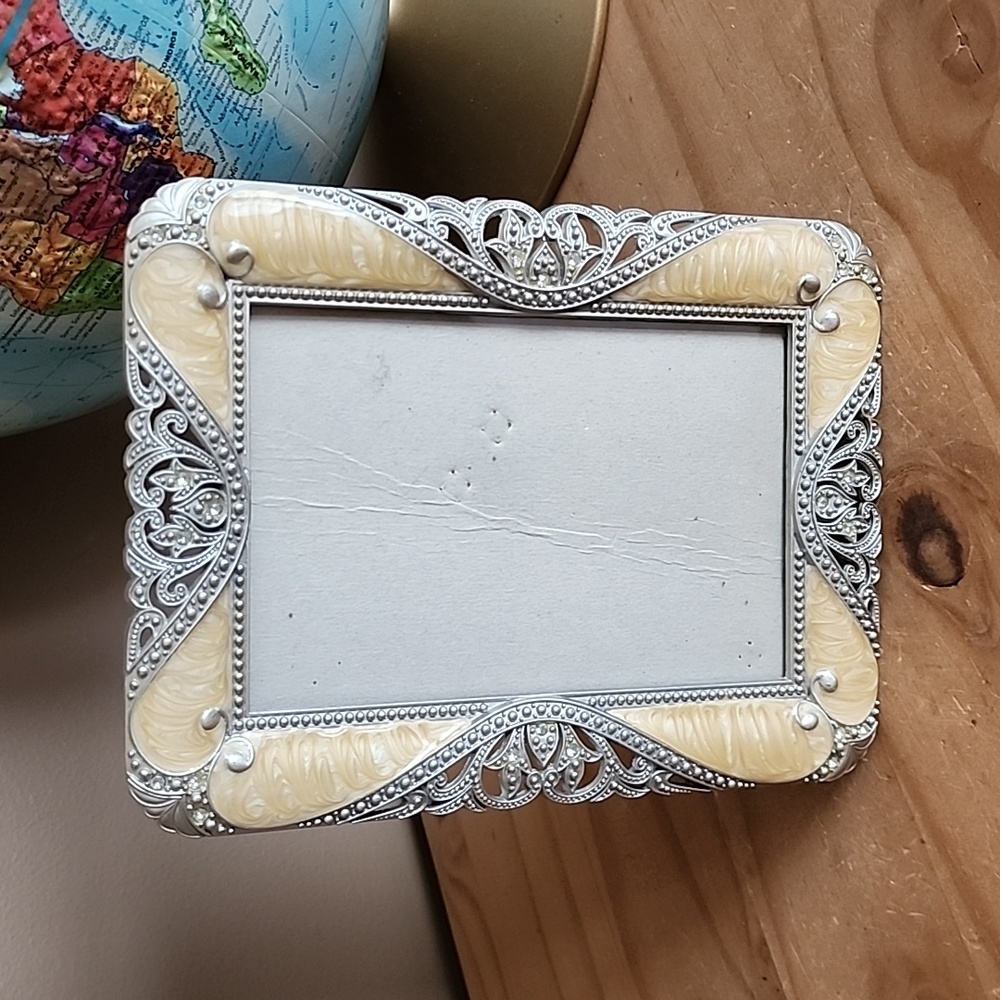 Vintage ornate picture frame